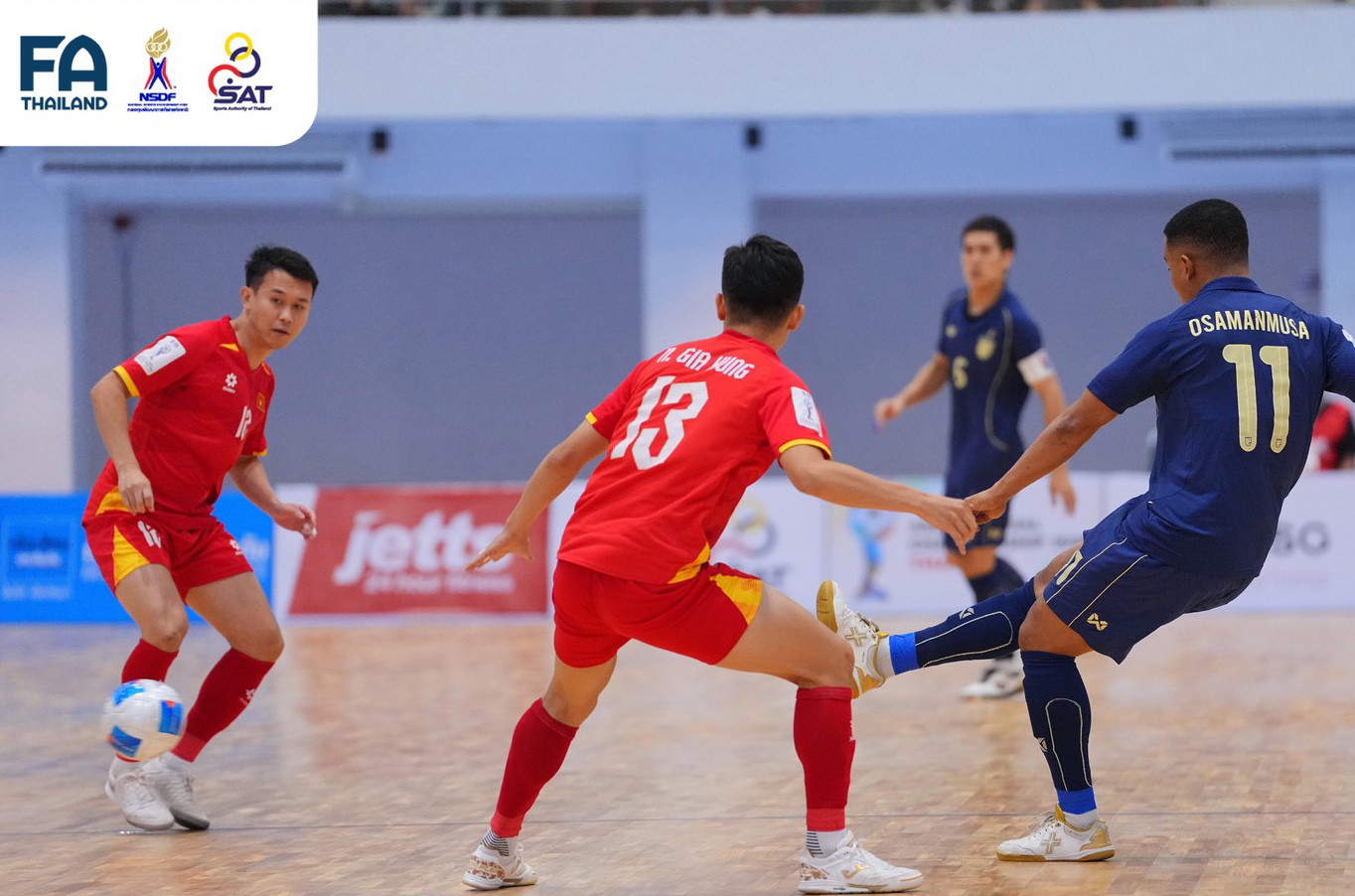 tuyen futsal viet nam thai lan 3.jpg