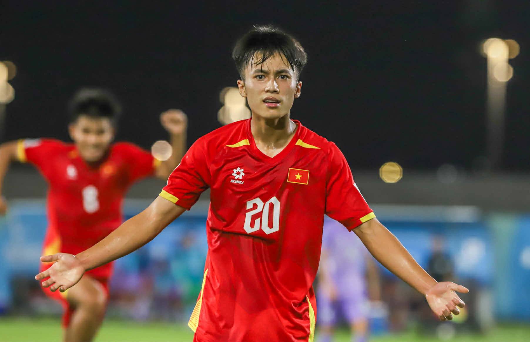 https://vms-files.vietnamnet.vn/vps_images/000001/000003/2026/5/10/u17-viet-nam-han-quoc-4-2566.jpg?width=0&s=Xw3pa78KYoDYn_tHlshYbQ