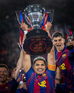https://vms-files.vietnamnet.vn/vps_images/000001/000003/2026/5/11/barca-vo-dich-la-liga-6-437.jpg?width=0&s=kyCkjuvWTHuwa0wCl87htA