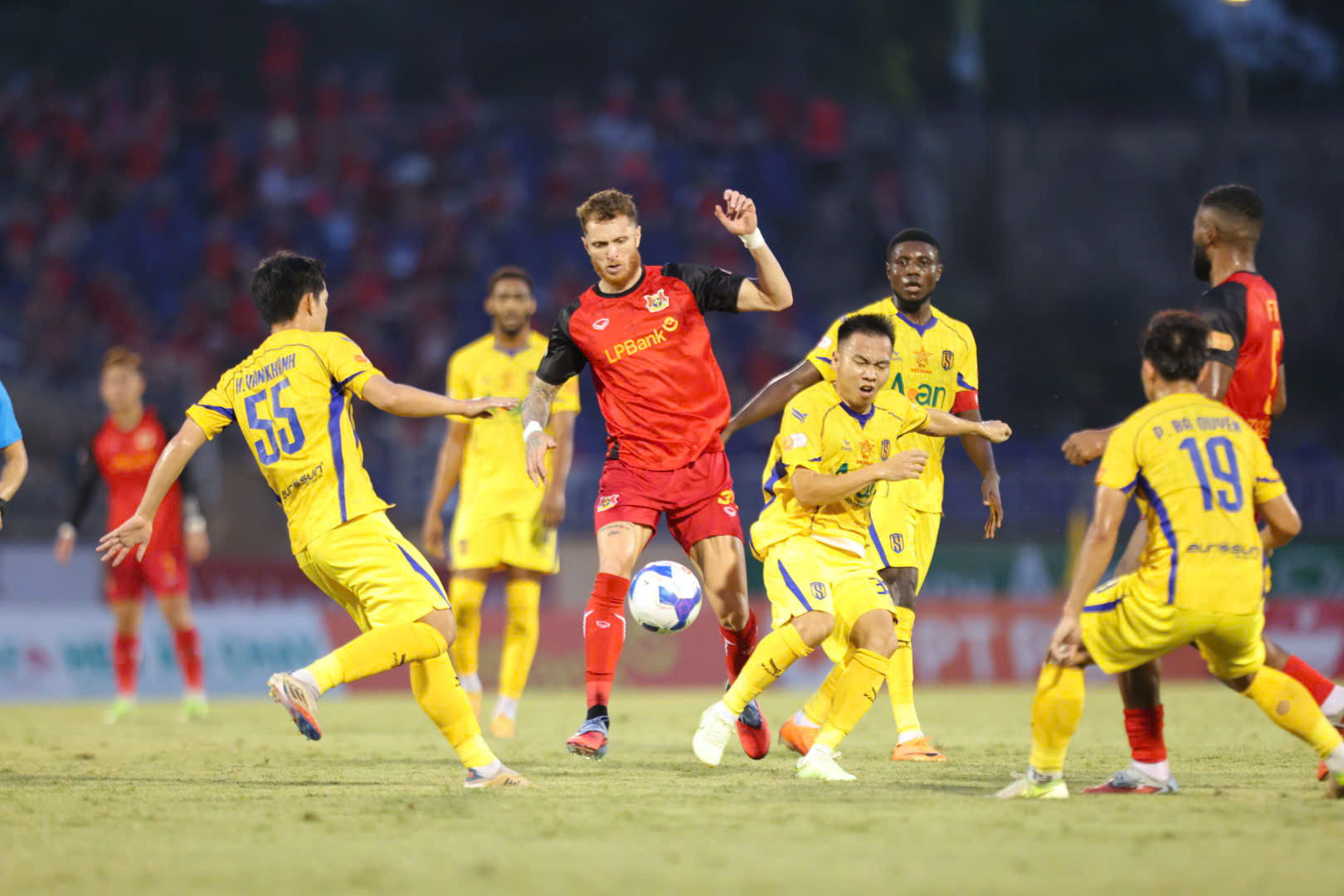 slna vs ninh binh.jpg