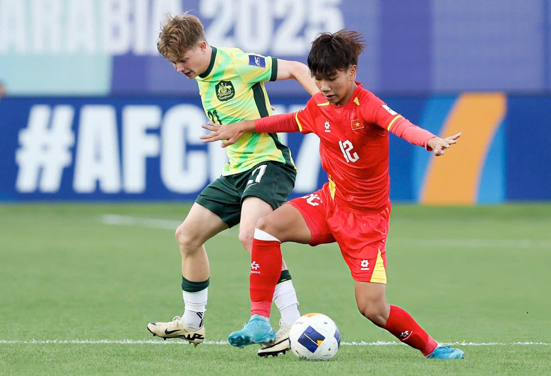 u17 viet nam vs u17 australia.jpg