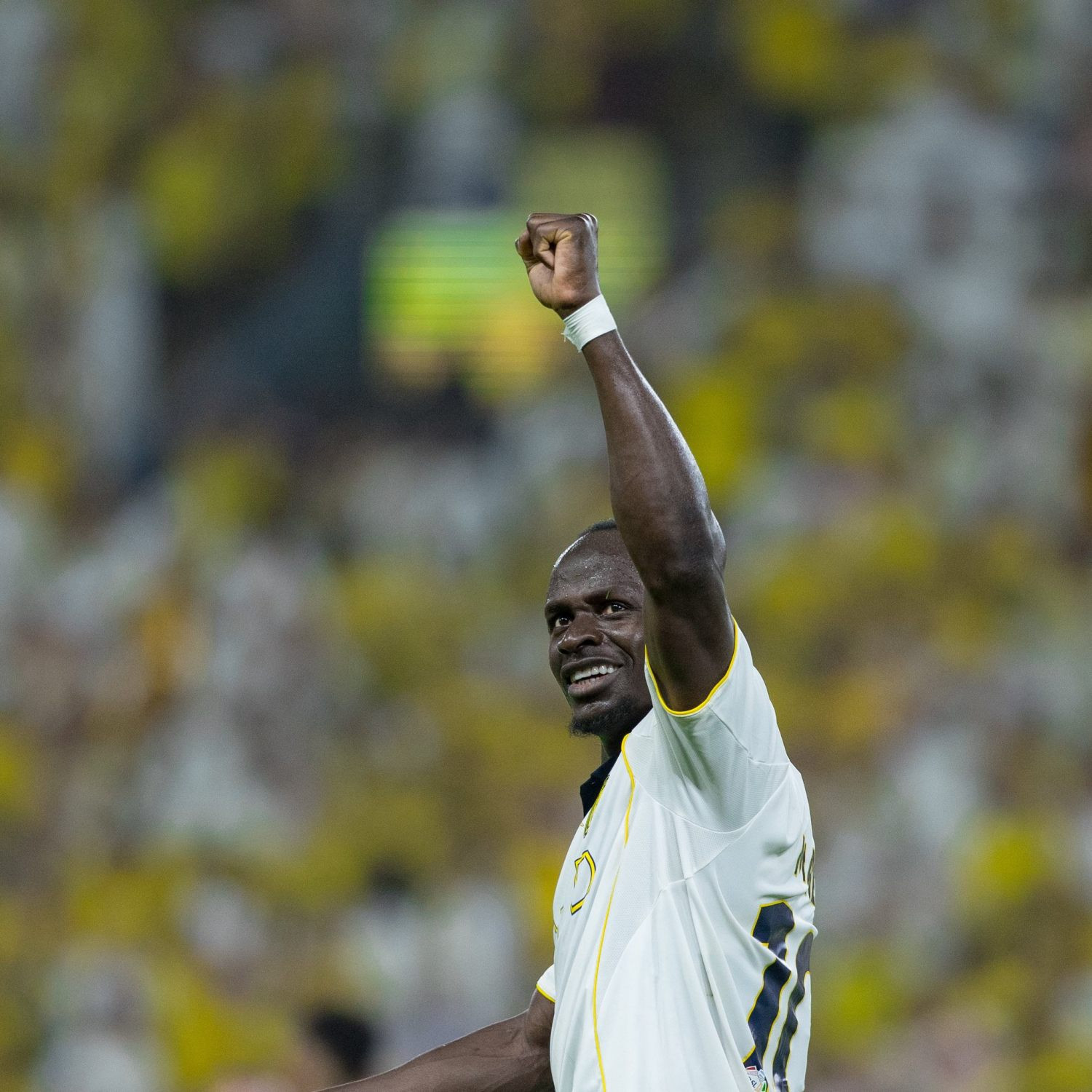 https://vms-files.vietnamnet.vn/vps_images/000001/000003/2026/5/22/mane-al-nassr-1-80.jpg?width=0&s=ZpB28tUzUUE3RivEu-350A