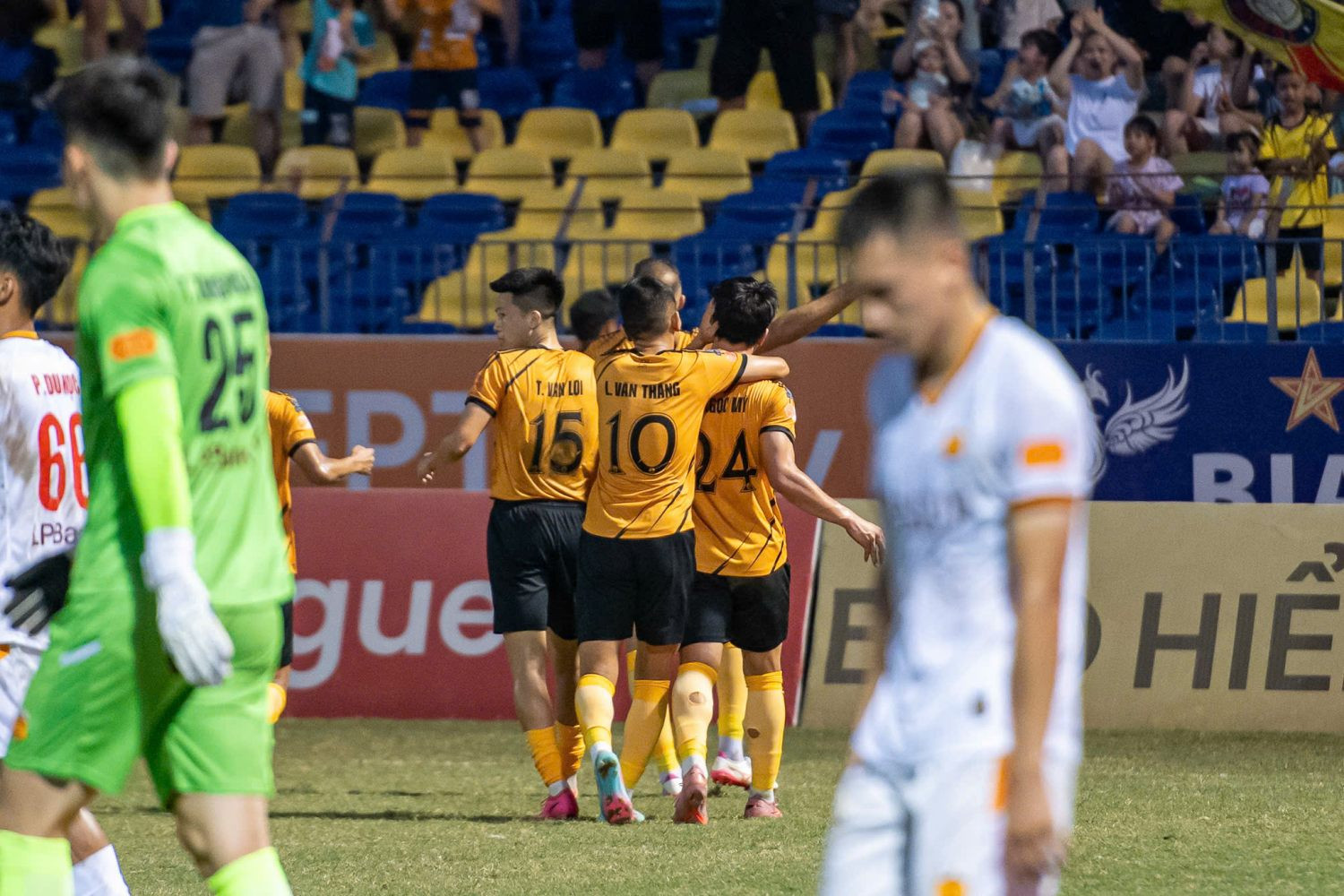 thanh hoa vs hagl 4.jpg