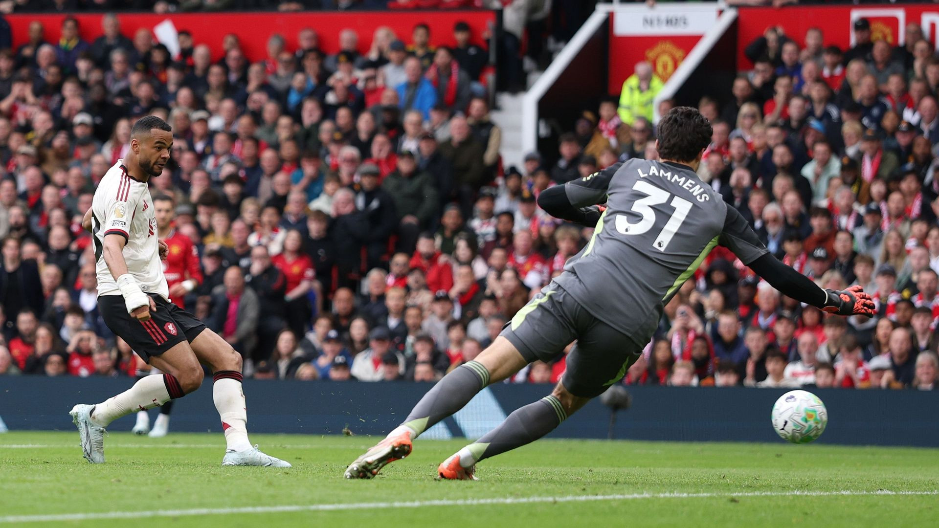 resources_premierleague_pulselive_com 2274307166.jpg
