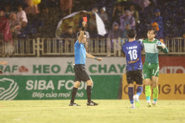 https://vms-files.vietnamnet.vn/vps_images/000001/000003/2026/5/3/slna-vs-hagl-cao-van-binh-1-1745.jpg?width=0&s=IvORGTkgQTFTXL-wwHexHA