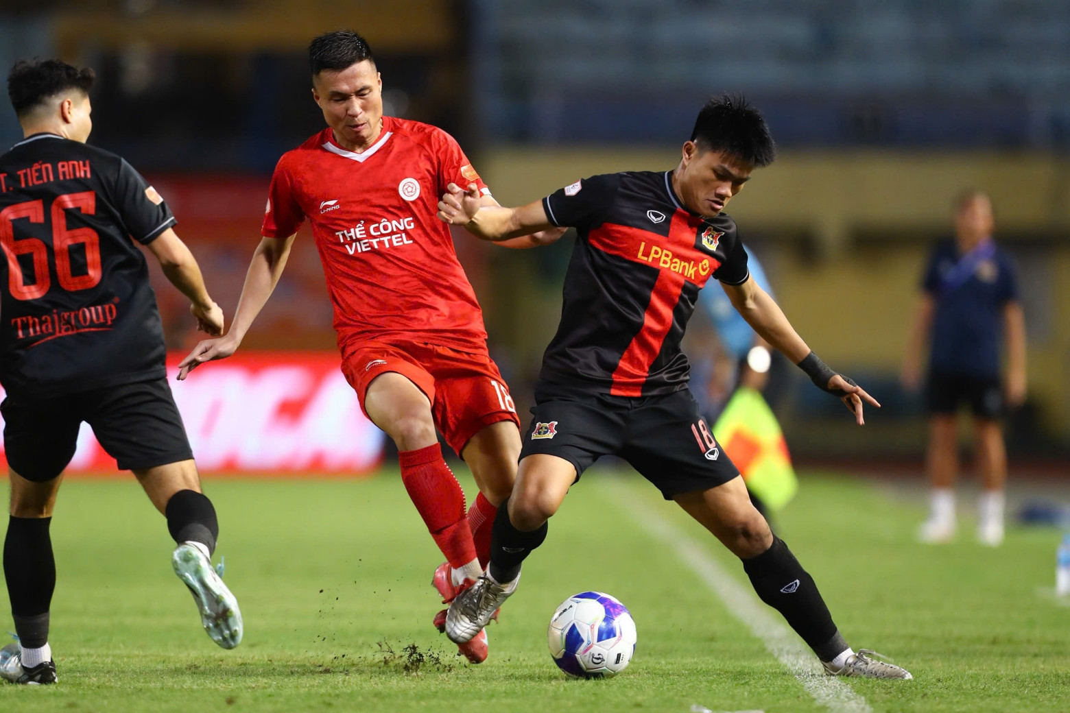 the cong vs ninh binh 1.jpg