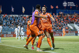 https://vms-files.vietnamnet.vn/vps_images/000001/000003/2026/5/8/da-nang-vs-becamex-tphcm-2-2223-2242.jpg?width=0&s=1jgREONVCaFpiCHf19G0Pw