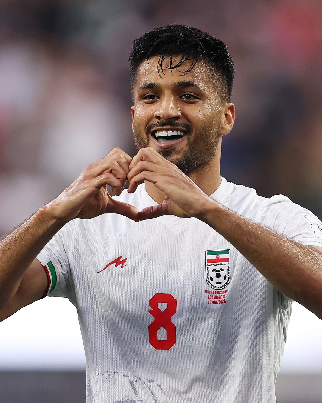 HK5u7XsbAAEihpL.jpg