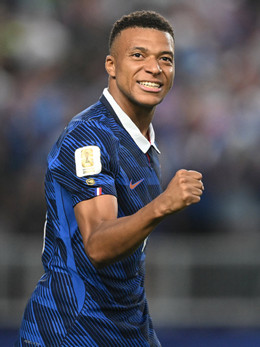 mbappe world cup 4.jpeg