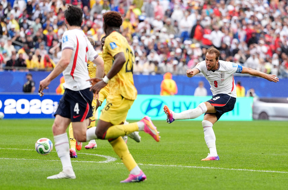 www_thesun_co_uk englands harry kane shoots fifa 1090513683.jpg
