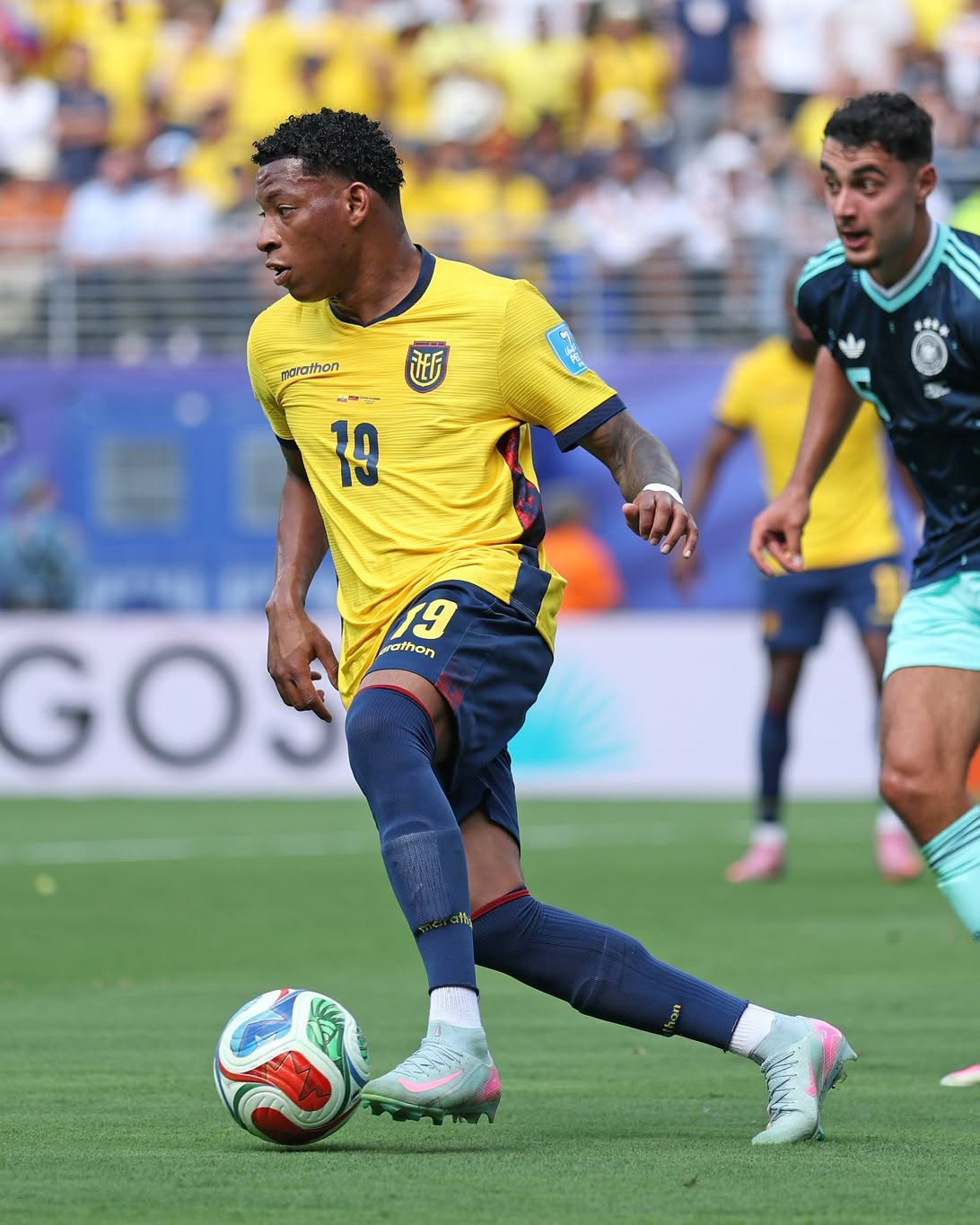 duc vs ecuador.jpeg