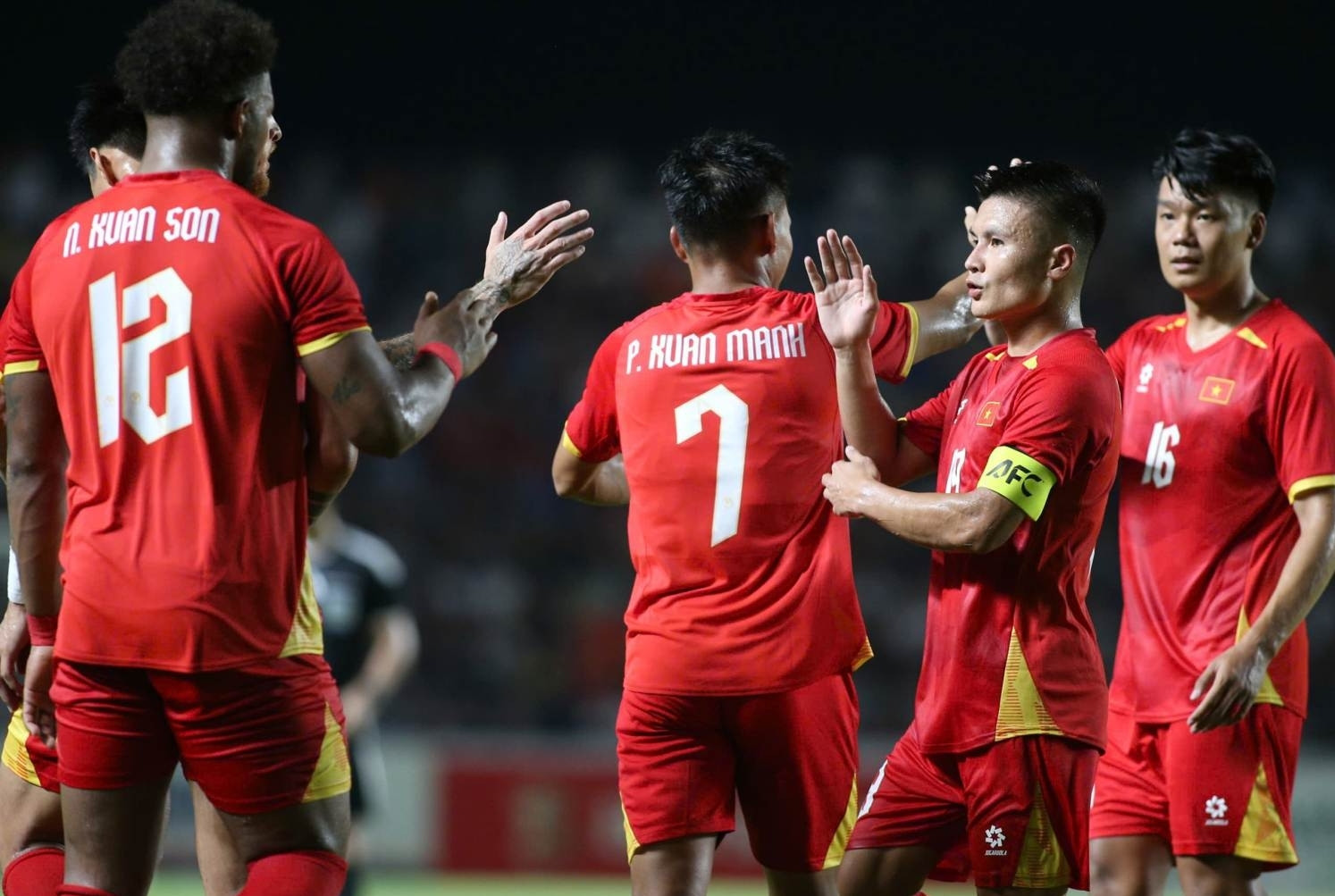 https://vms-files.vietnamnet.vn/vps_images/000001/000003/2026/7/18/xuan-manh-2-1634-1643-1644.jpg?width=0&s=T2XvrzdjAm6rbyToFK3lDA