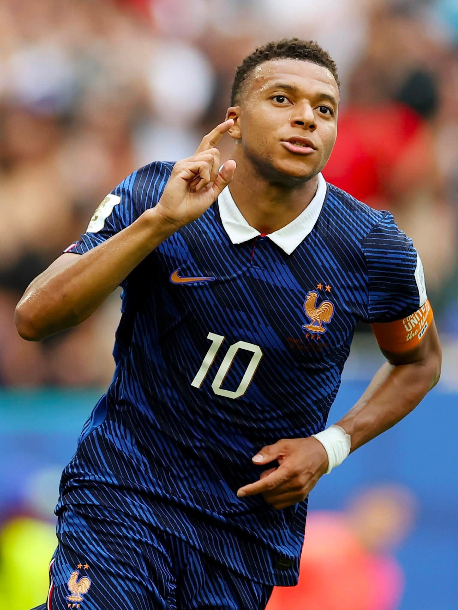 mbappe anh 1.jpg