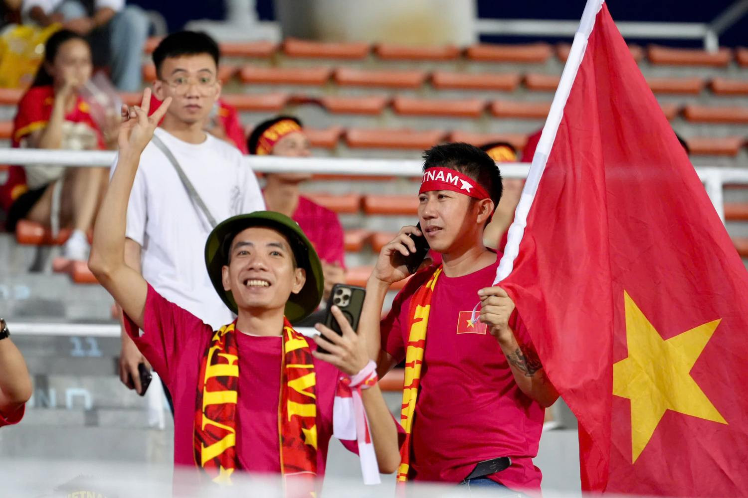 https://vms-files.vietnamnet.vn/vps_images/000001/000003/2026/8/16/cdv-viet-nam-1270.jpg?width=0&s=ANiTKYwEW5ol19aIpX08Ww