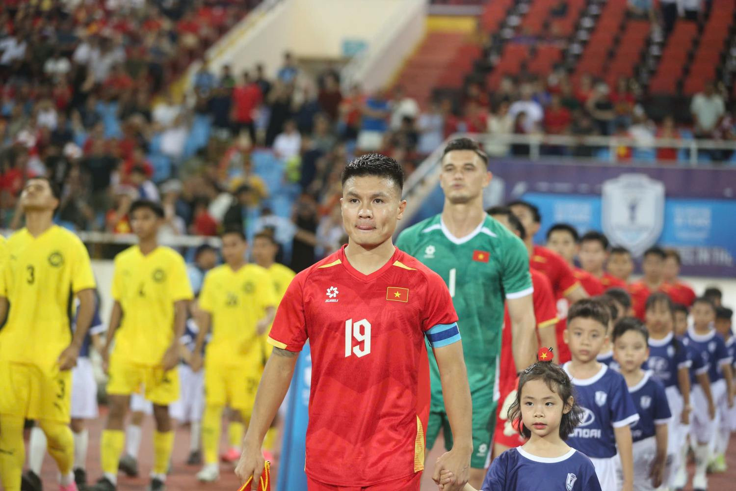 quang hai.jpg