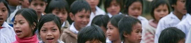Nâng bước đến trường