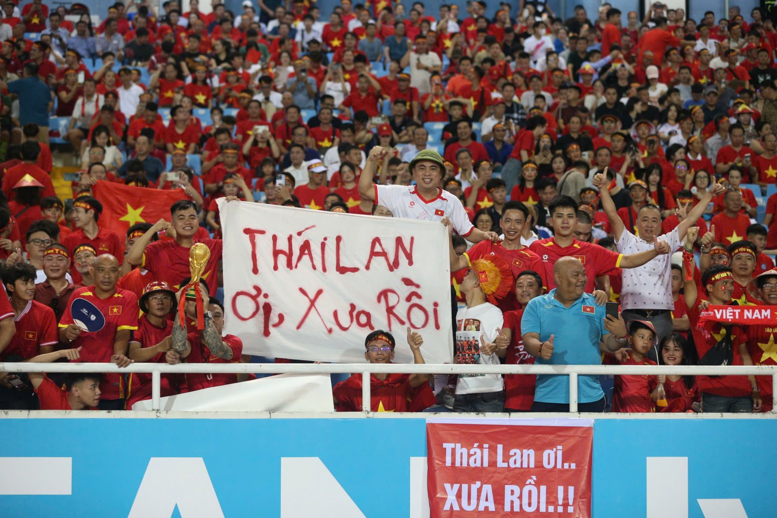 https://vms-files.vietnamnet.vn/vps_images/000001/000003/2026/8/26/cdv-viet-nam-4-2697.jpg?width=0&s=kIpnYhJ0AW4FD3mEI7_8hQ