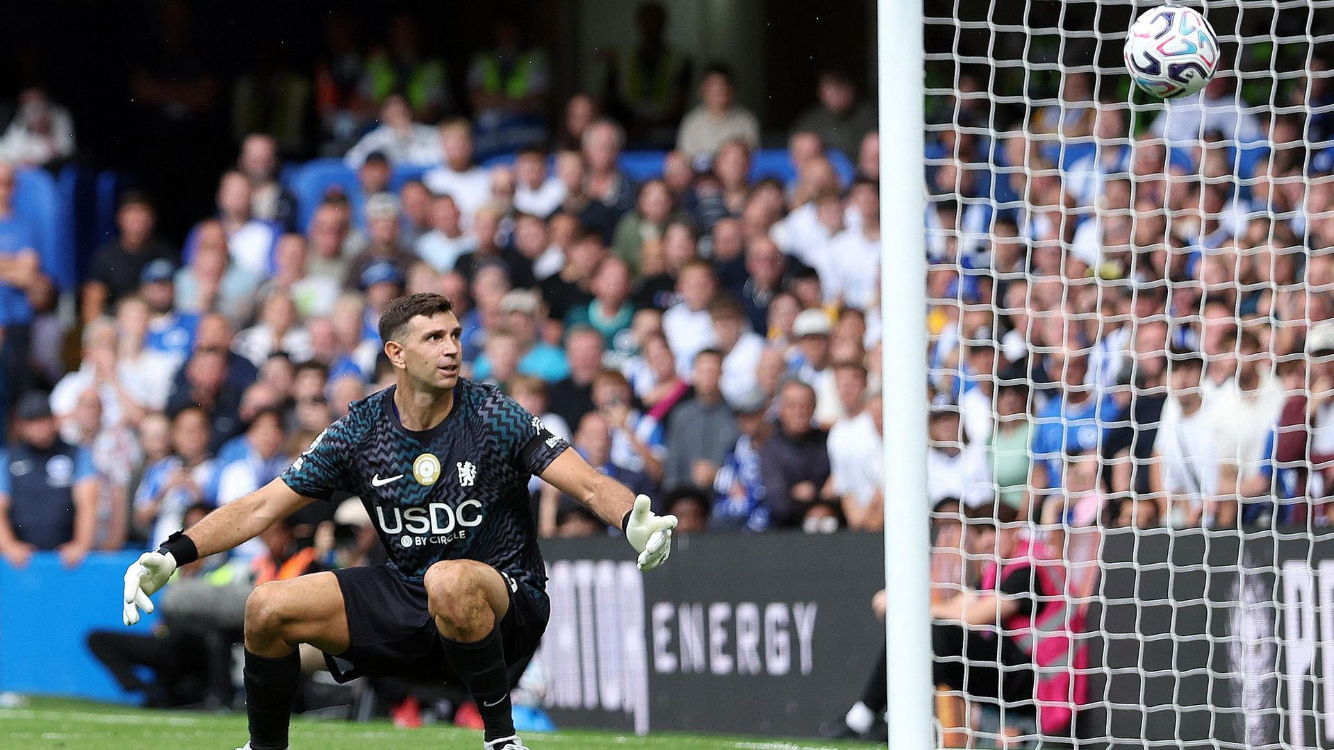 resources_premierleague_pulselive_com 2026 08 30T142601Z_1601425915_UP1EM8U143CC9_RTRMADP_3_SOCCER ENGLAND CHE BHA (1).jpg