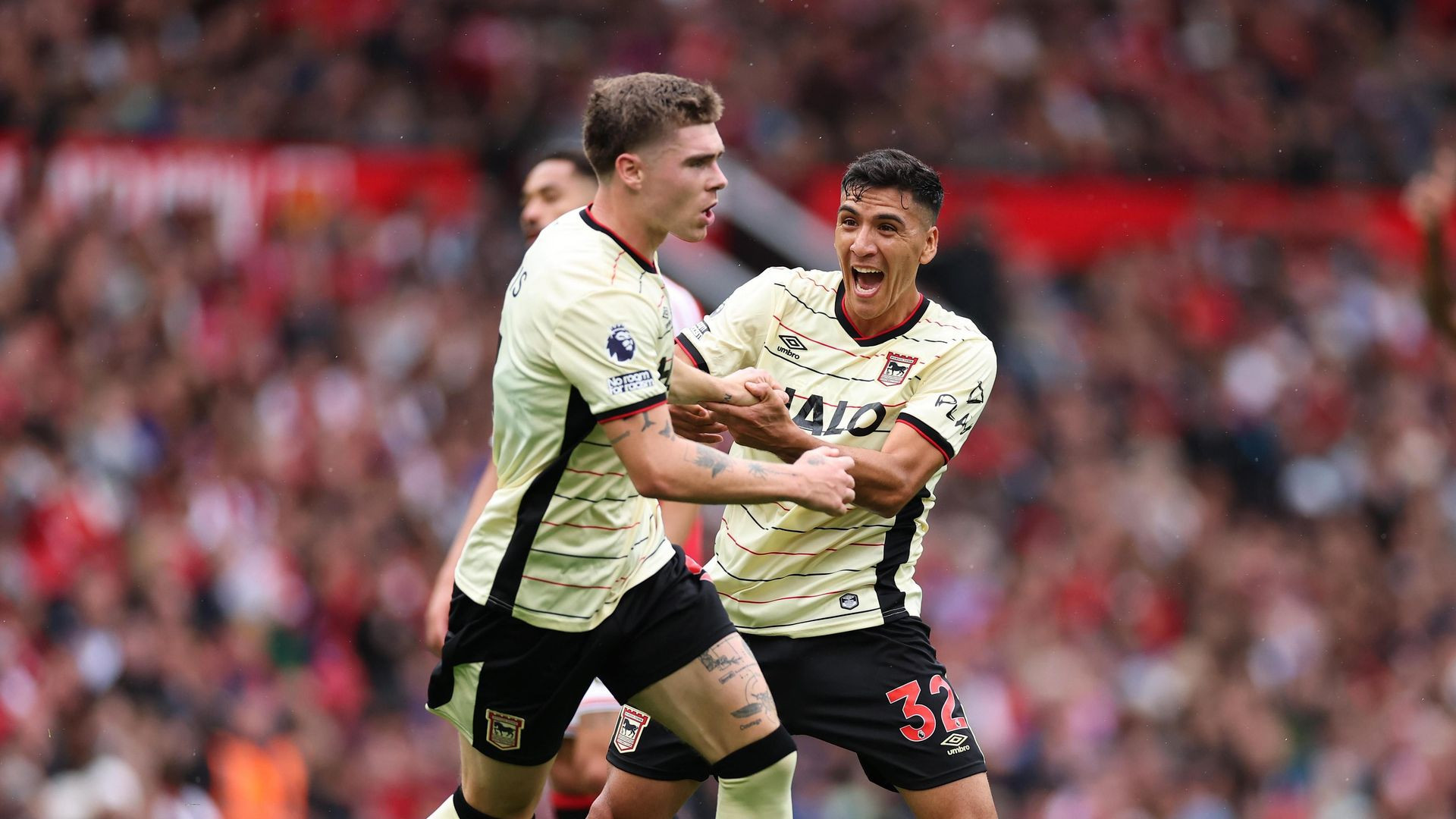 resources_premierleague_pulselive_com 2292713759 (1).jpg