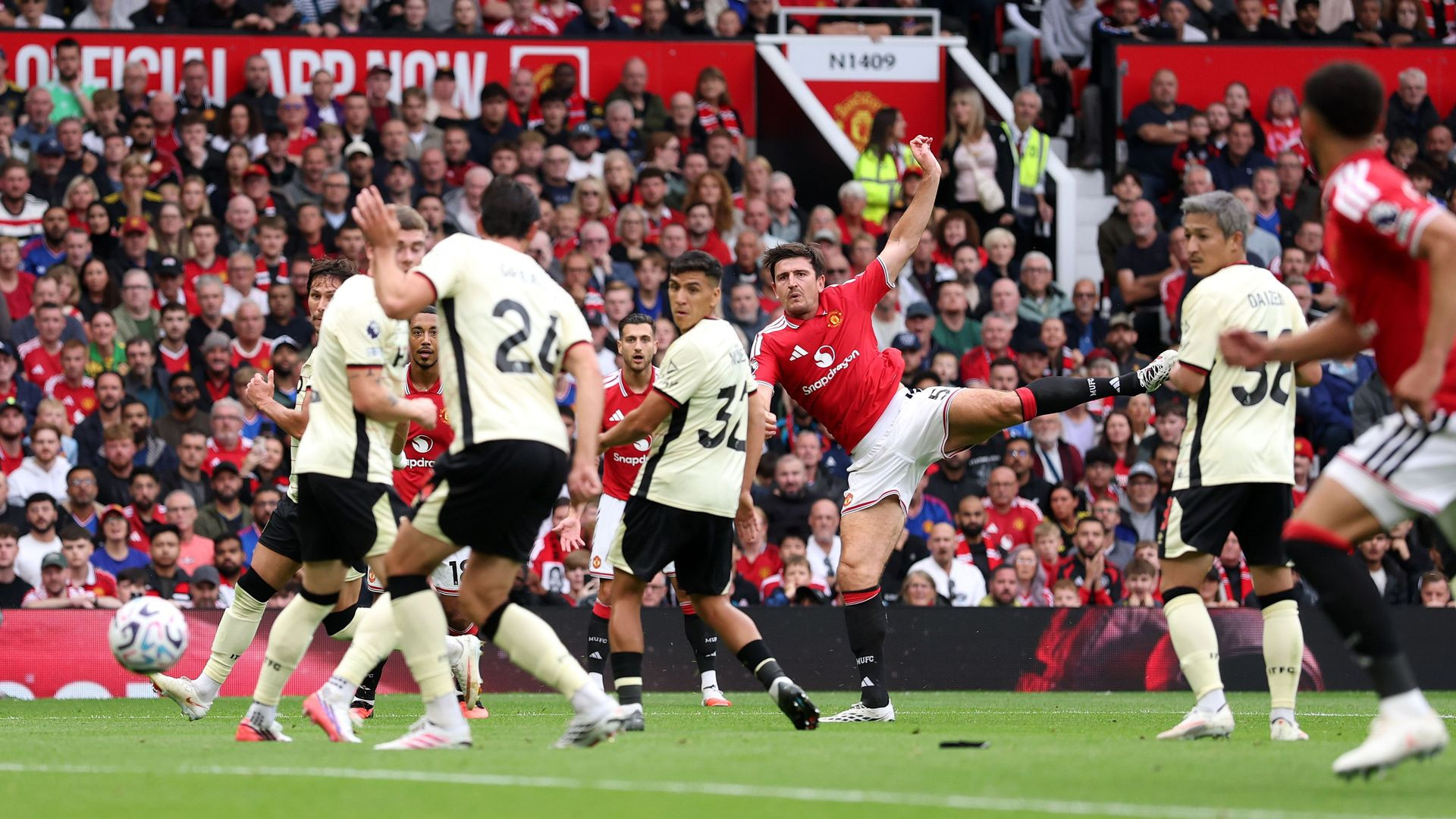 resources_premierleague_pulselive_com 2292719788 (2).jpg