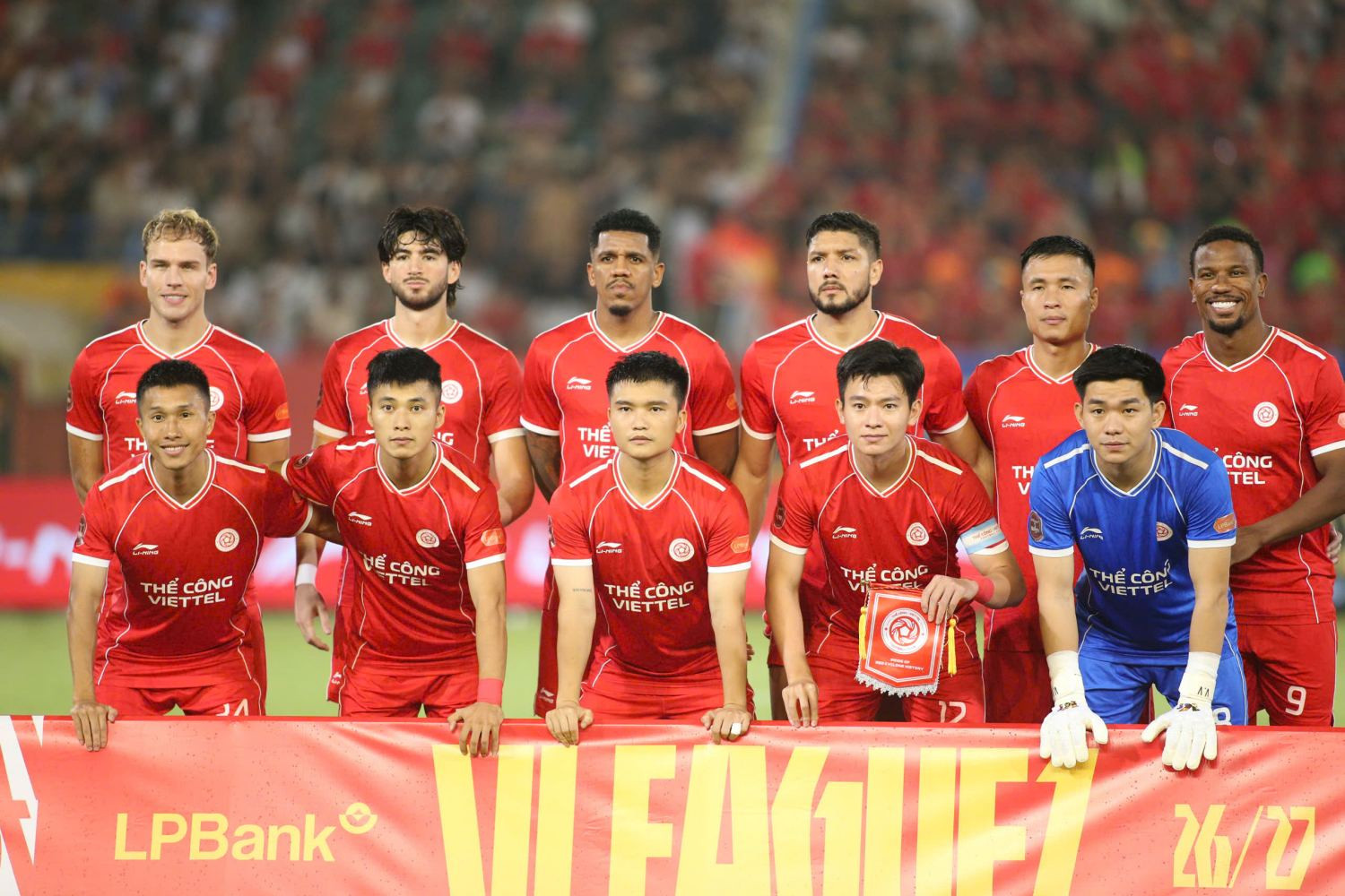 https://vms-files.vietnamnet.vn/vps_images/000001/000003/2026/9/10/the-cong-vs-cahn-4-2836.jpg?width=0&s=PA_J2rnwwX20E6UkfJE7vQ