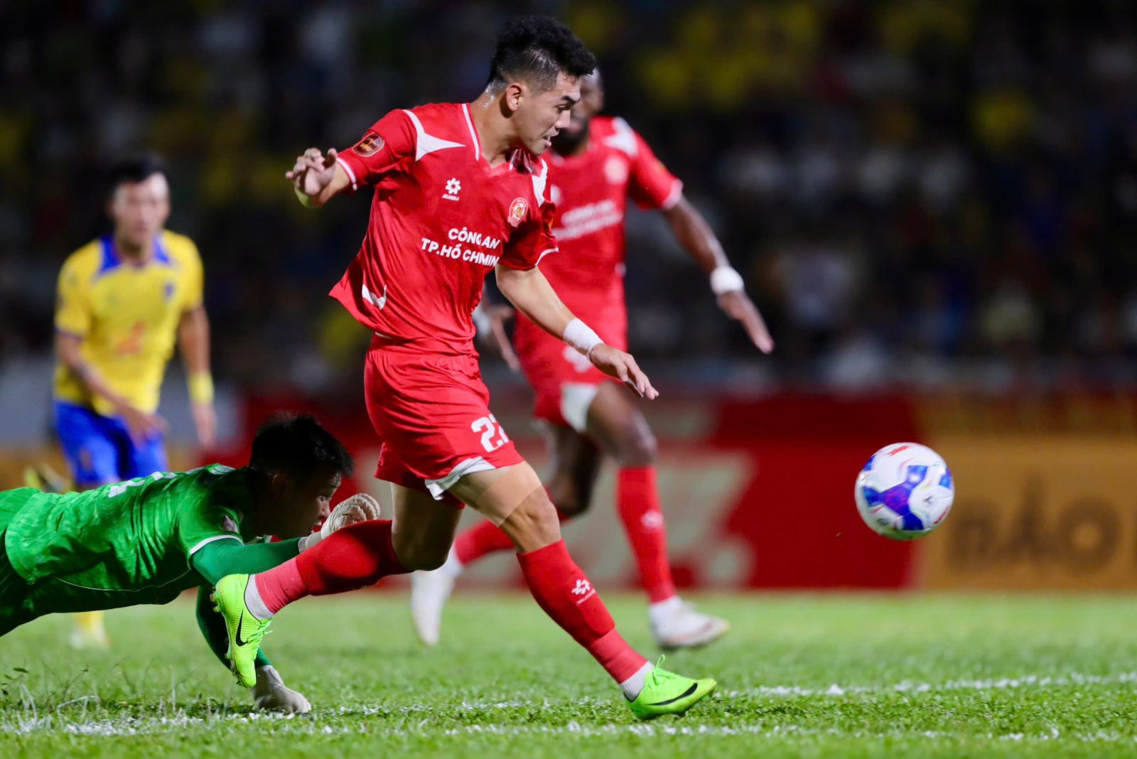 bac ninh vs ca tphcm 10.jpg