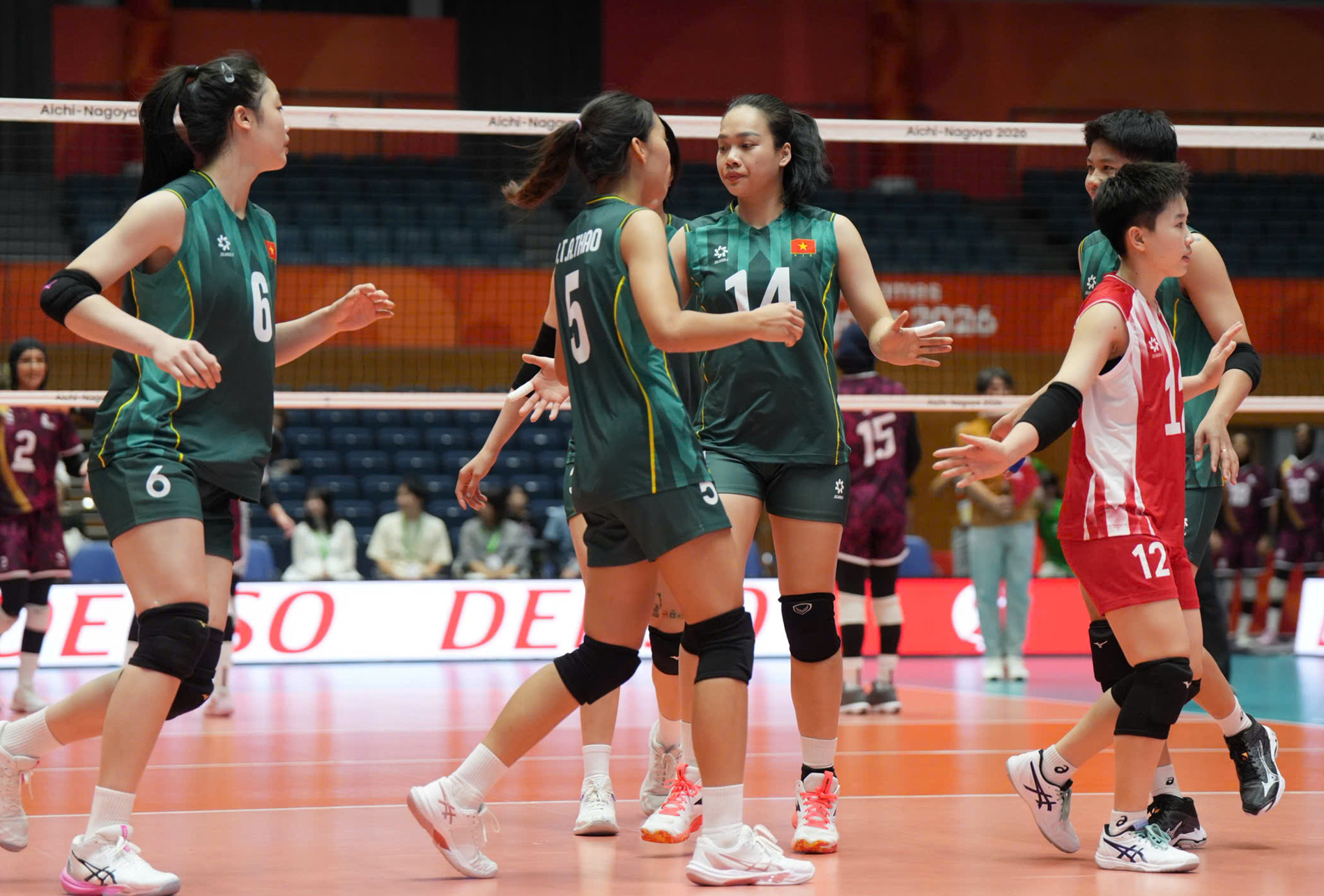 tuyen bong chuyen nu viet nam qatar 4.jpg