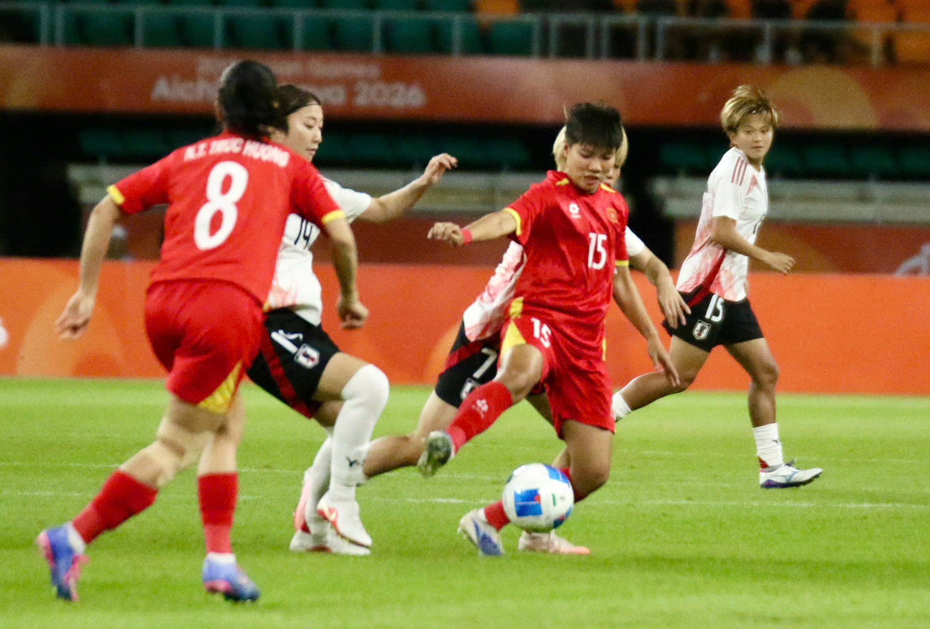 tuyen nu viet nam nhat ban 2.jpg