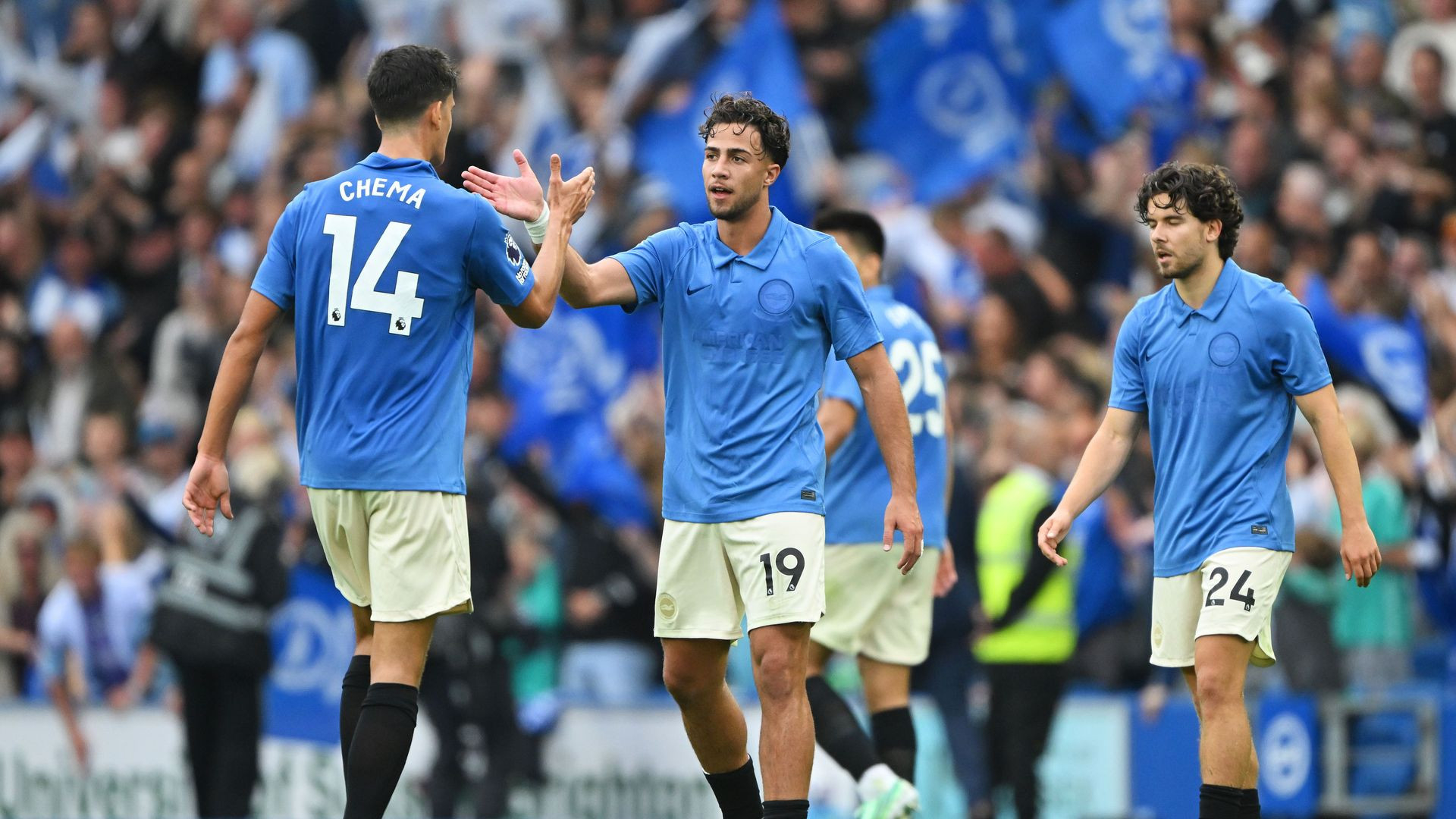 resources_premierleague_pulselive_com 2296075497 (2).jpg