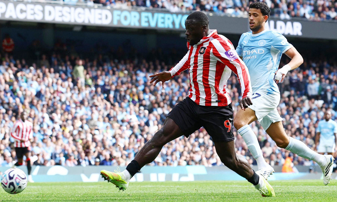 resources_premierleague_pulselive_com 2026 09 20T130806Z_527959711_UP1EM9K10HG8G_RTRMADP_3_SOCCER ENGLAND MCI SUN.jpg