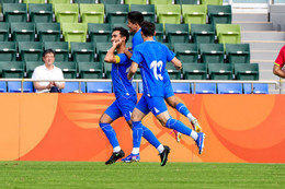 https://vms-files.vietnamnet.vn/vps_images/000001/000003/2026/9/22/u23-viet-nam-vs-u23-uzbekistan-1191.jpg?width=0&s=71CioB60kuiAXp7CHTBVwg