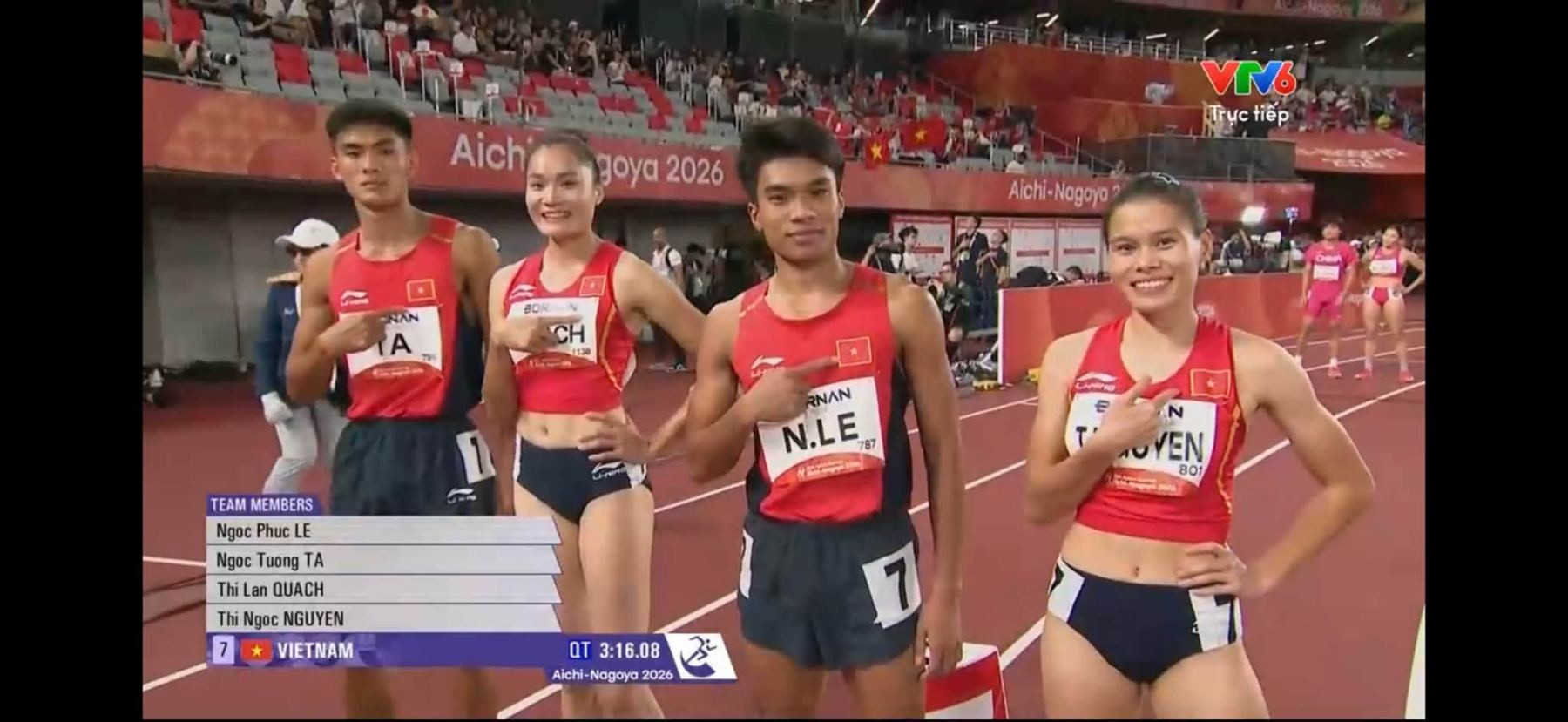 chay 4x400m .jpg
