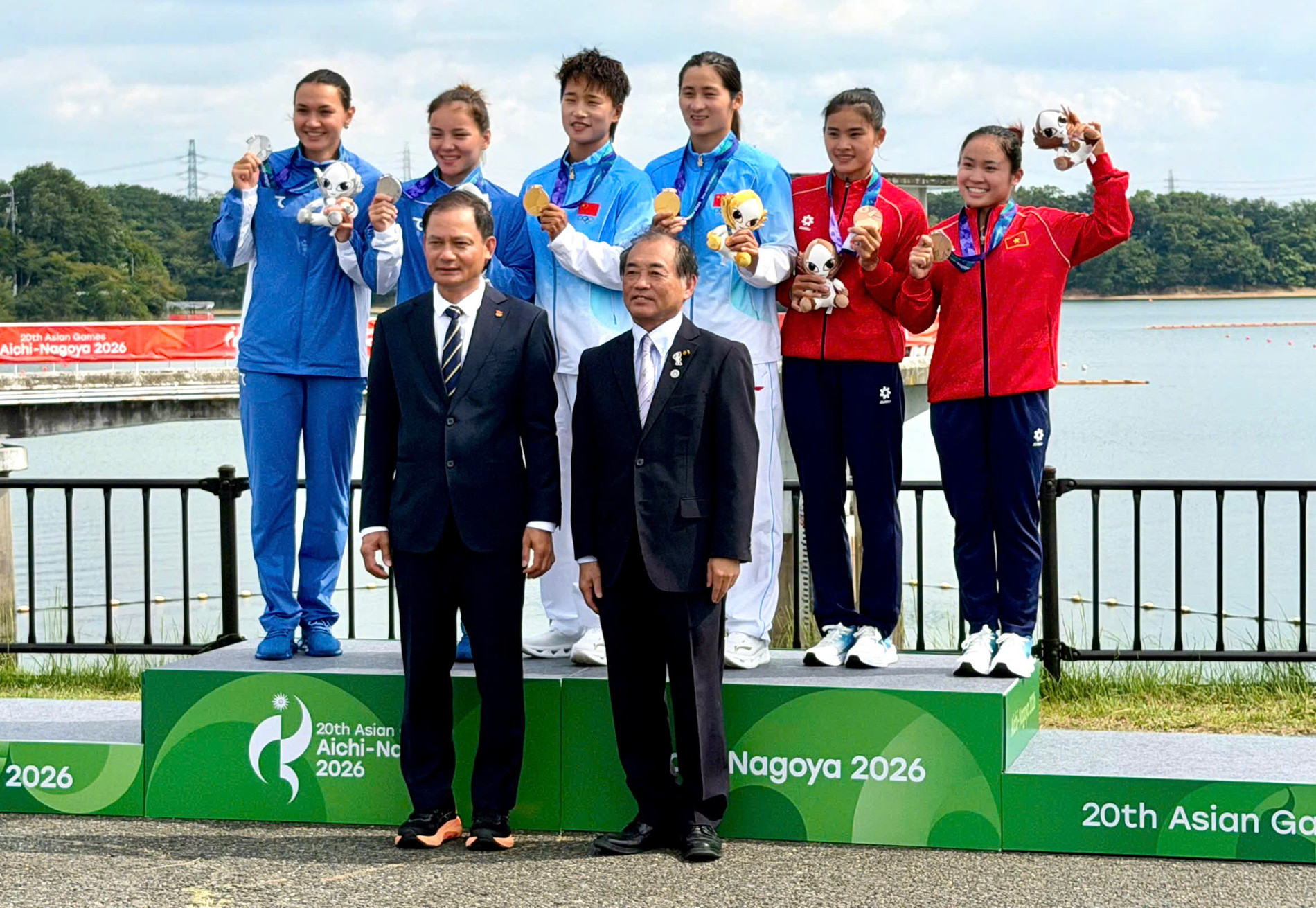 canoeing asiad 3.jpg