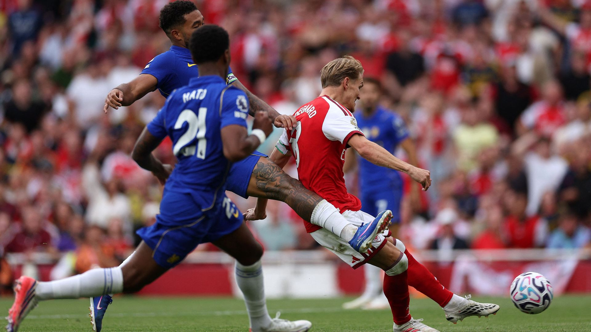 resources_premierleague_pulselive_com 2026 09 06T164409Z_195486335_UP1EM961AHJLF_RTRMADP_3_SOCCER ENGLAND ARS CHE.jpg