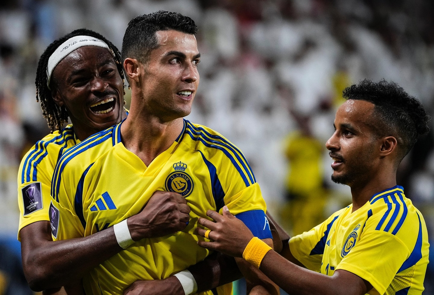 Ronaldo giúp Al Nassr thắng kịch tính ở AFC Champions League