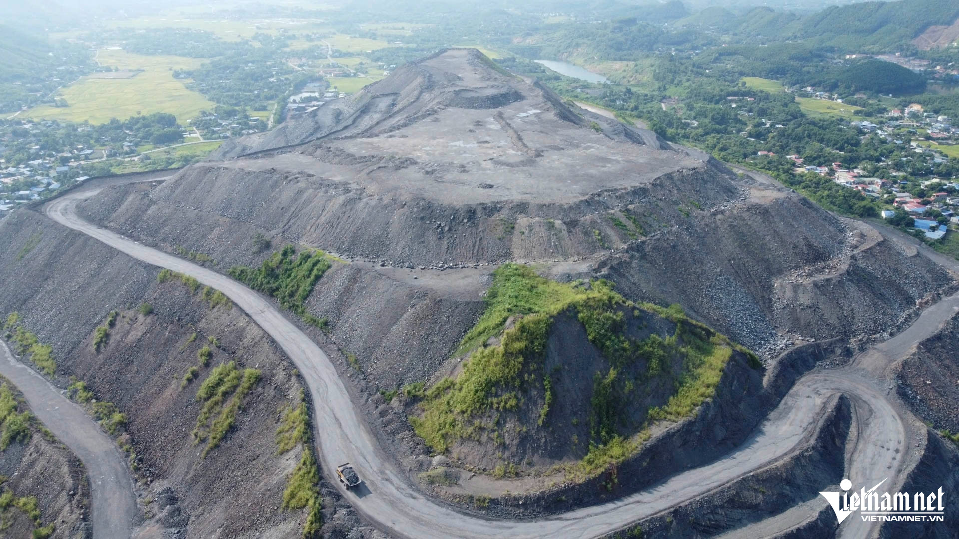 W-mỏ than thái nguyên_5.JPG.jpg