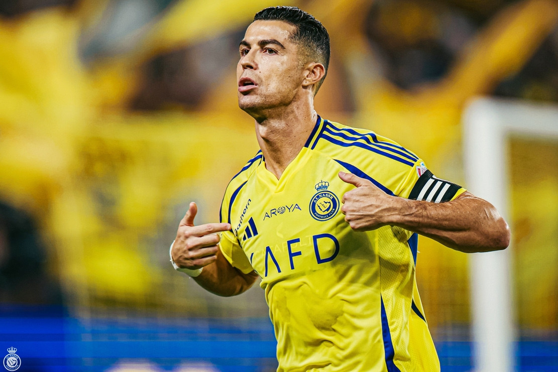 AI dự đoán thời điểm Ronaldo ghi bàn thắng thứ 1000