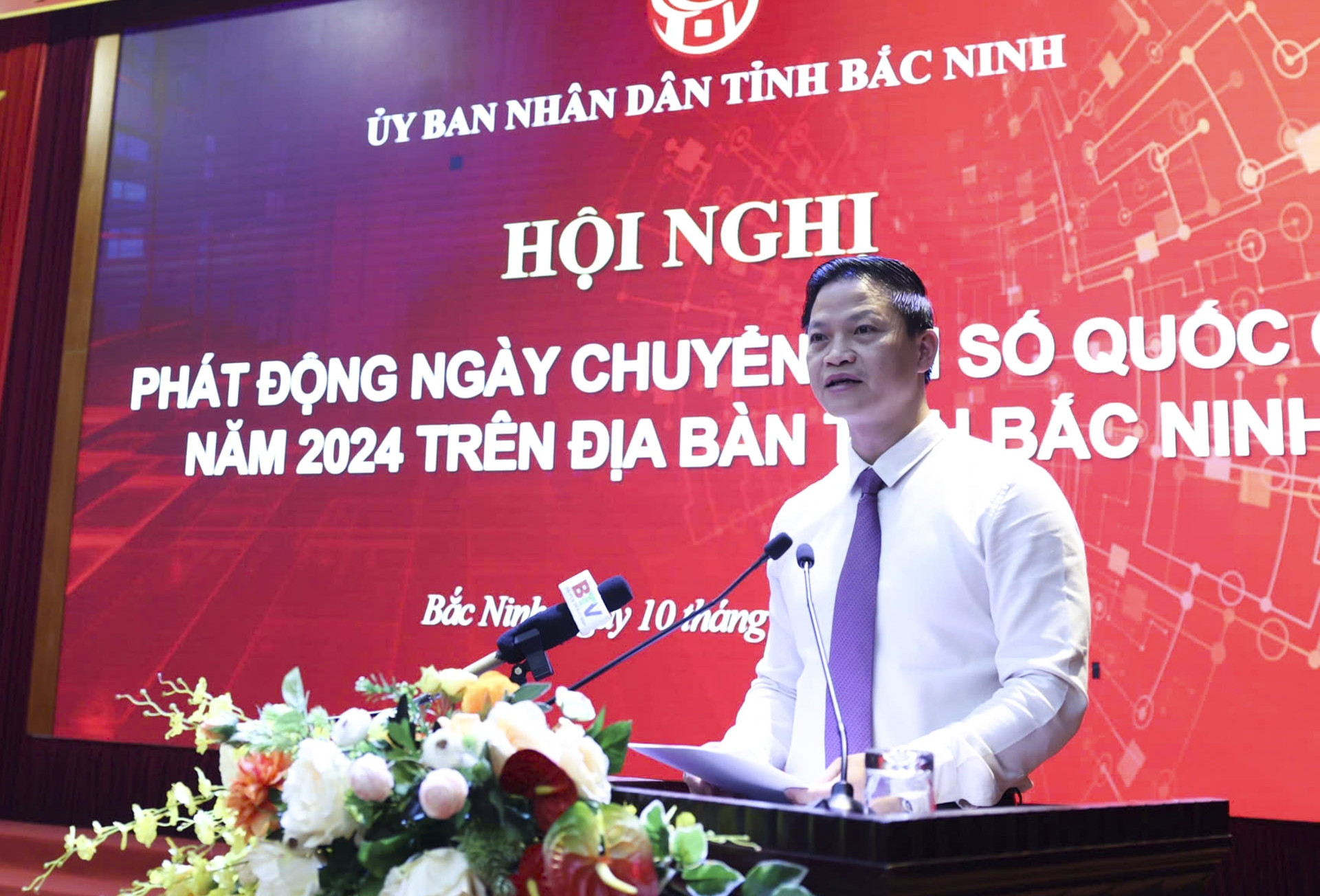 Bắc Ninh tiếp nhận vượt mốc 10.000 kiến nghị của người dân trên ứng dụng di động
