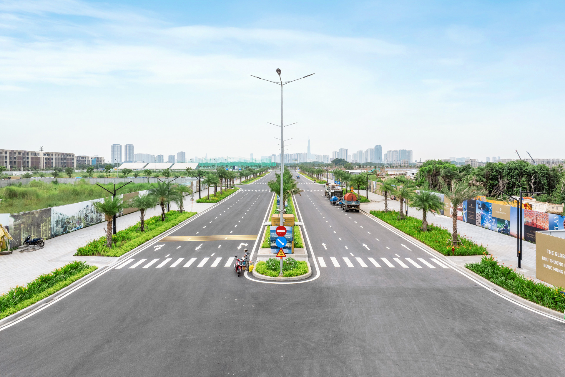 Hình 3_Đường Liên Phường xuyên tâm The Global City_2.jpeg