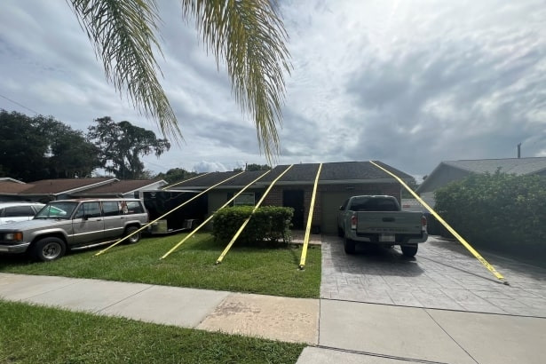 Người đàn ông buộc chặt toàn bộ ngôi nhà trước bão Milton gây 'sốt'