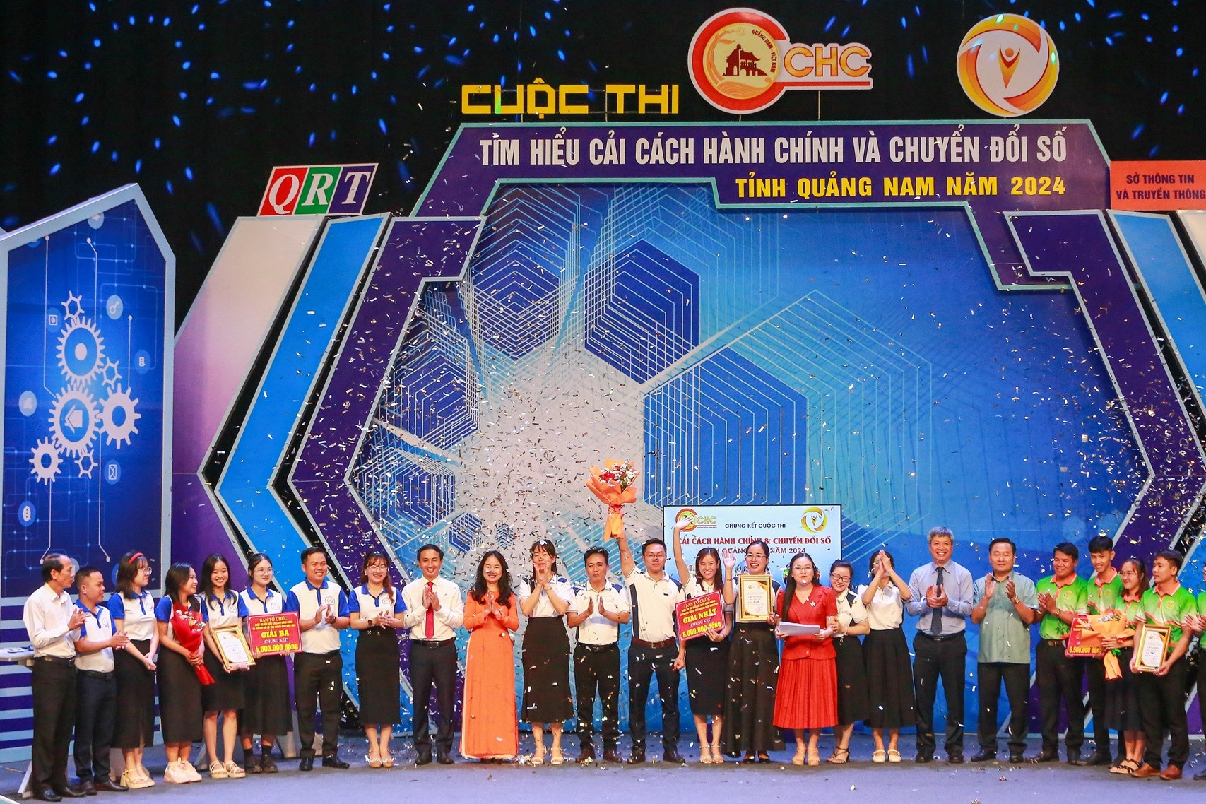 Quảng Nam thi tìm hiểu cải cách hành chính và chuyển đổi số