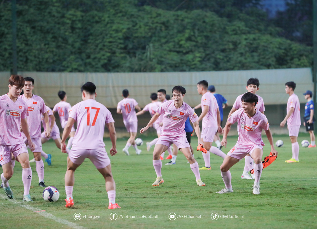 tuyen viet nam 4.jpg