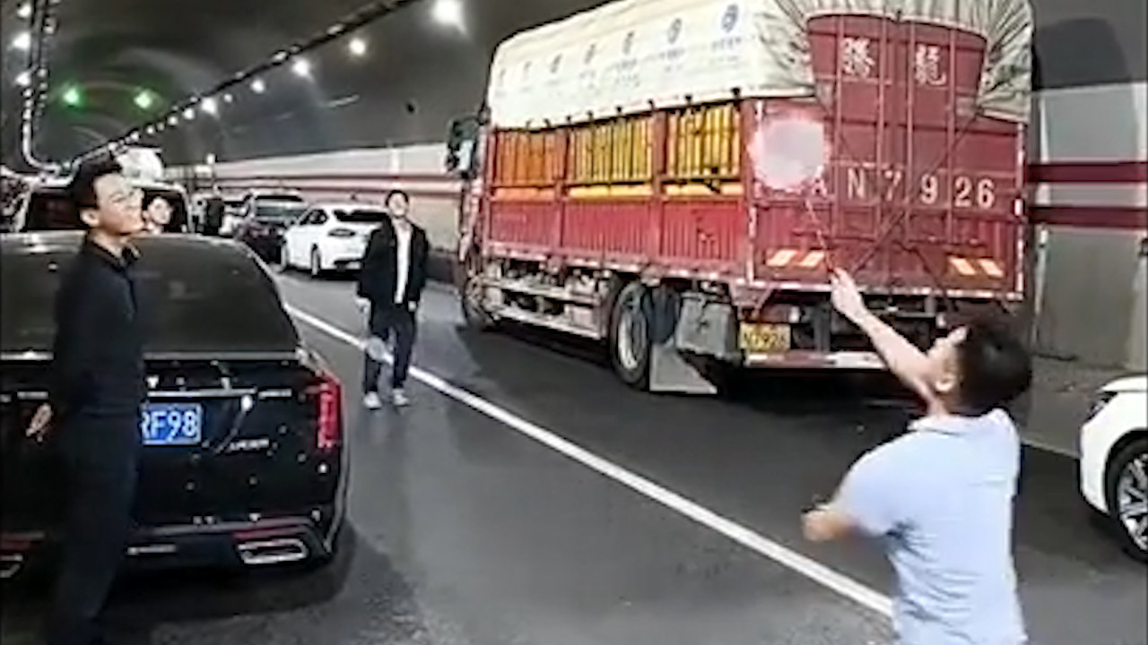 USA TRIP . TẬP 4  Room Tour The Plaza Hotel, New York.01_15_24_06.Still135.jpg