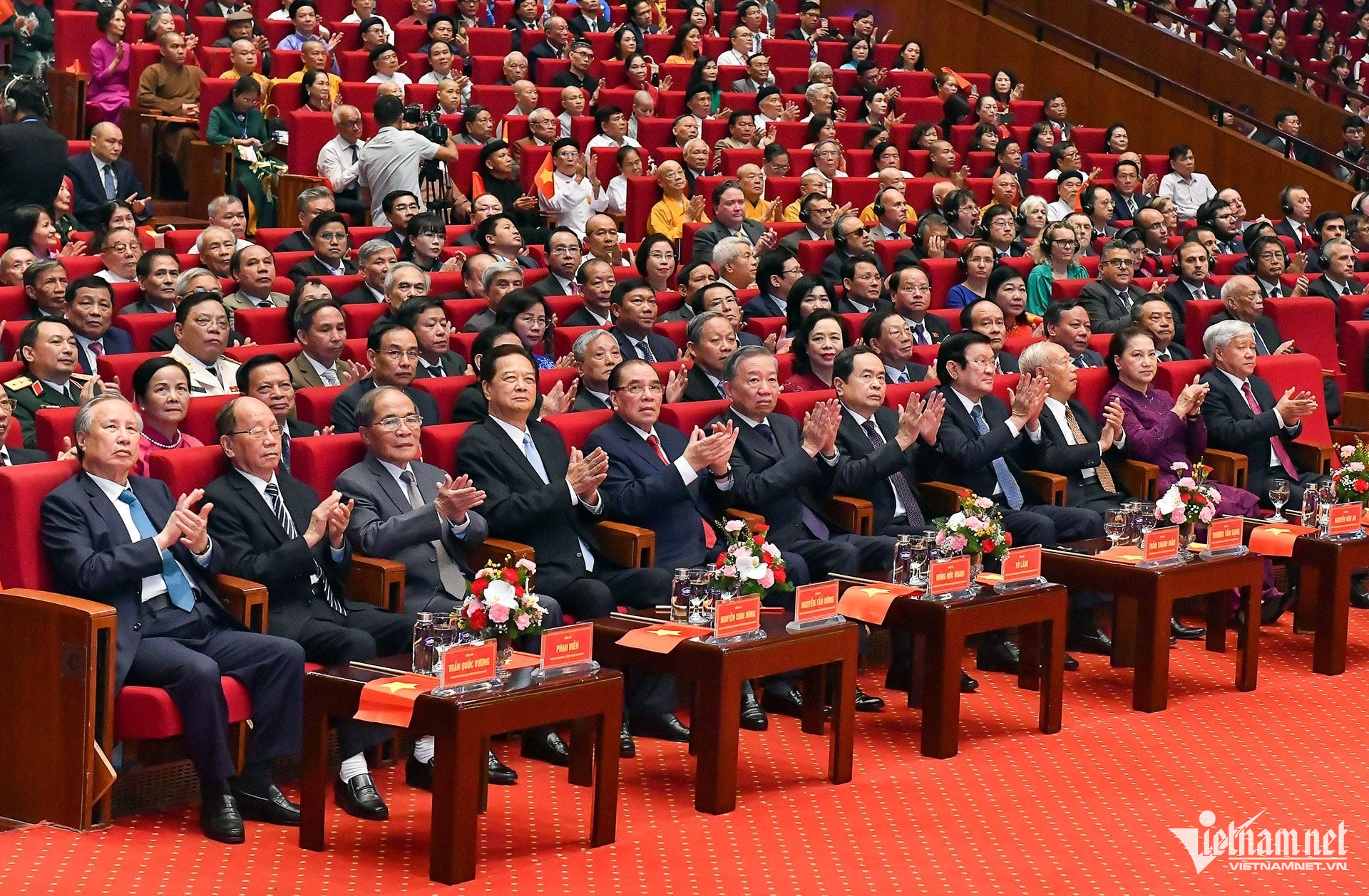 W-17591013 8268 482d 8385 e65072f54636.jpg