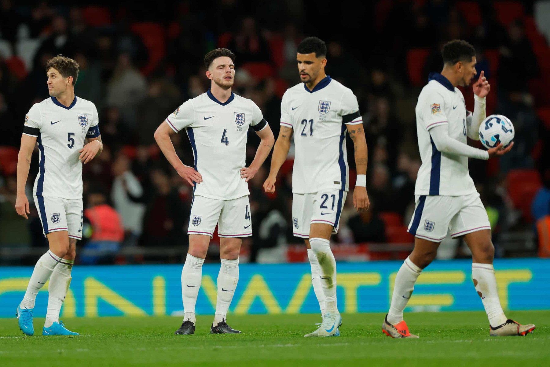 Anh Hy Lap. The Guardian