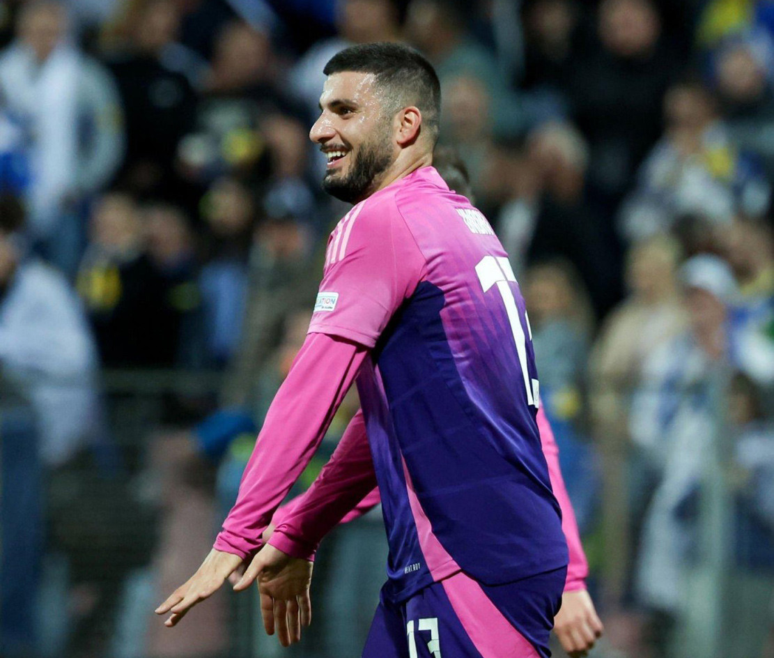 Undav rực sáng, Đức đánh bại Bosnia Đức UEFA