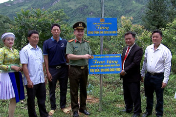 Mô hình ánh sáng an ninh góp phần thay đổi diện mạo bản làng Nà Ca