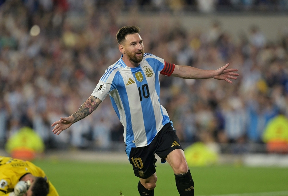 Trực tiếp bóng đá Argentina 5-0 Bolivia: Messi lập hat-trick (H2)