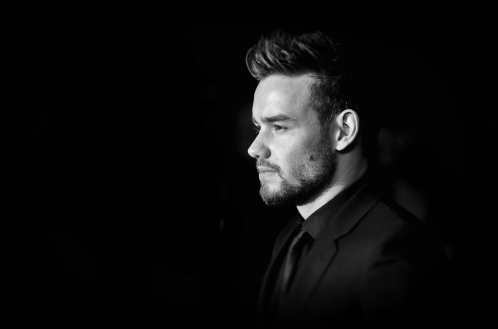13 liam payne bw gallery billboa.jpg