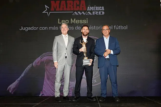 Messi Jorge Mas Marca.jpg